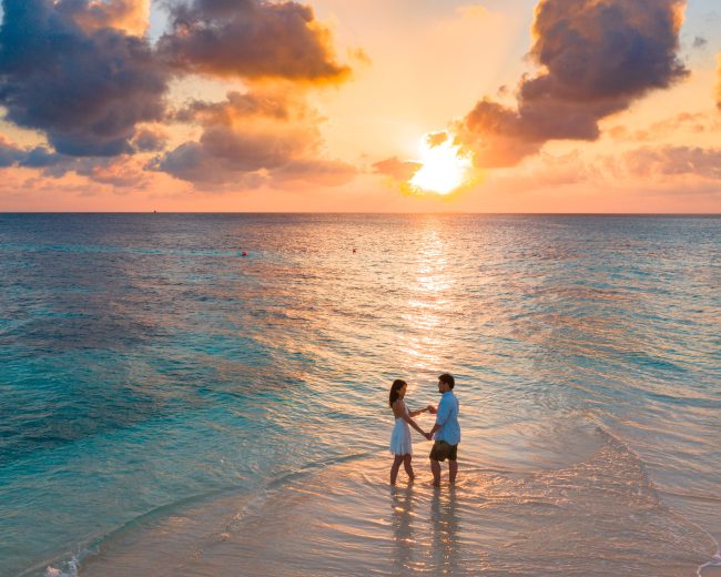 A Couple's Guide to a Romantic Maldives Getaway