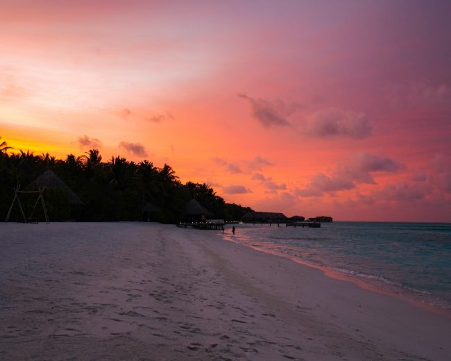 A Guide to Celebrating Diwali on a Romantic Maldives Island Getaway