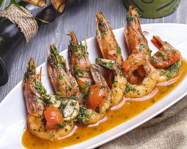 Seafood by the Rivers in Hoi An: What to Order and How to Choose the Best Dishes
